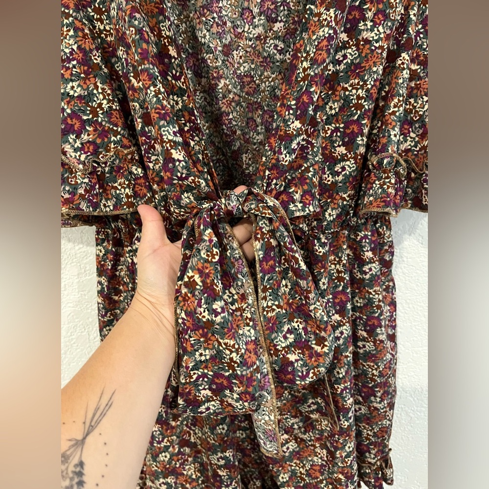 Floral Ruffle Front-Tie Romper - Picture 2 of 6